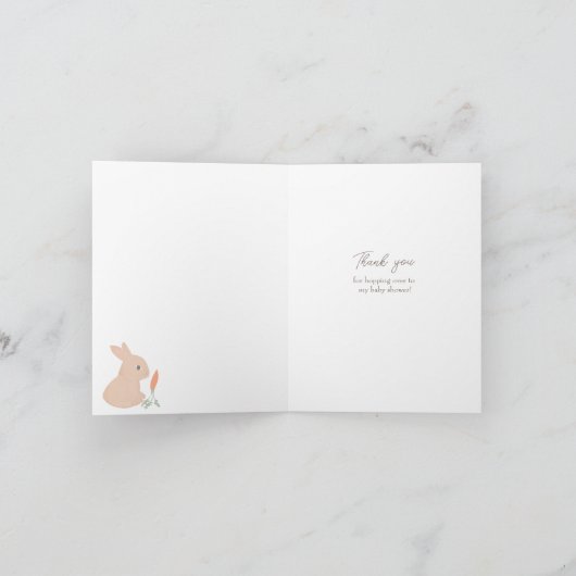 小さなバニーが進行中のサンキューカード サンキューカード (内部)