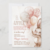 小さなバニーバルーンベビーガールシャワー 招待状 (正面)