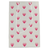 小さなピンクのハートパターン薄い灰色 ミディアムペーパーバッグ (正面)