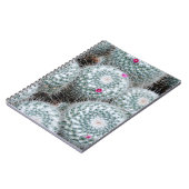 小さなピンクの花サボテンの植物 ノートブック (左側)