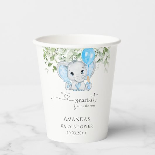 小さなピーナッツが赤ちゃんシャワーの途中にある 紙コップ (正面)