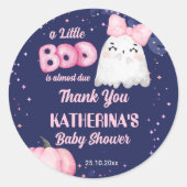 小さなブハロウィーン幽霊女の子の赤ちゃんシャワーの好意 ラウンドシール (正面)