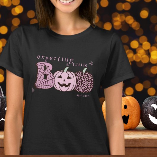 小さなブーのハロウィーンベビー発表を期待 Tシャツ