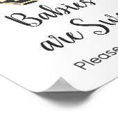 小さなブークロセスラインベビーベビーは甘いサインである ポスター (角)