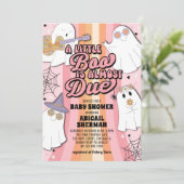 小さなブーブピンクのレトロハロウィーン女の子の赤ちゃんシャワー 招待状 (スタンド正面)