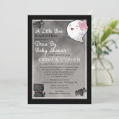 小さなブー幽霊の女の子が赤ちゃんシャワーでドライブ 招待状 (スタンド正面)