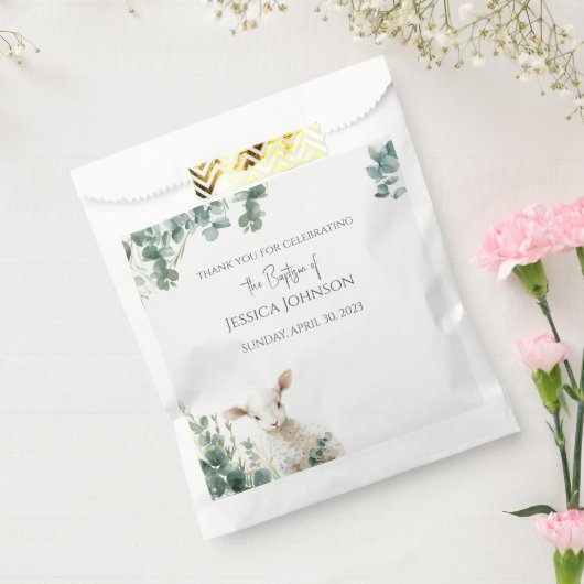 小さなベビー子羊とユーカリのバプテスマ フェイバーバッグ (封をした状態)