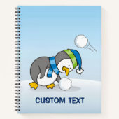 小さなペンギンが雪玉を拾う ノートブック (正面)