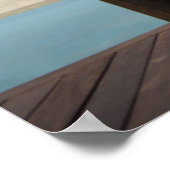 小さなホテルでハンモックに座っている女性 ポスター (角)