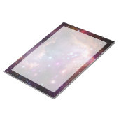 小さなマゼラン雲の中の若い星。 ノートパッド (アングル)