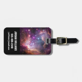 小さなマゼラン雲の中の若い星。 ラゲッジタグ (正面横)