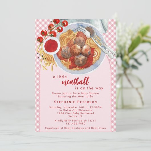 小さなミートボールがピンクの赤ちゃんシャワーの途中にある 招待状 (スタンド正面)