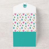 小さなモンスター赤ちゃんシャワーおむつラッフルカード オールインワン招待状 (外側)