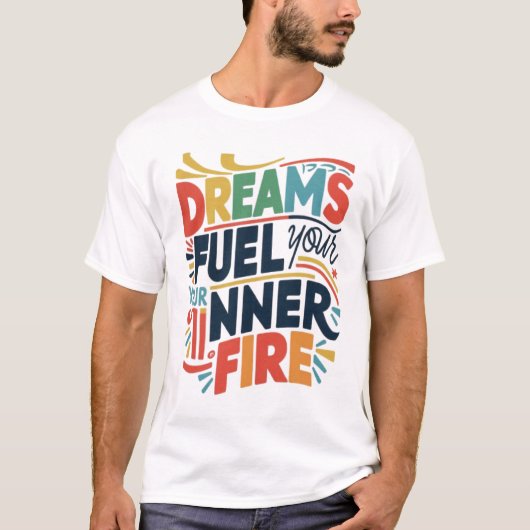 小さな一歩が大きな夢を築く Tシャツ (正面)
