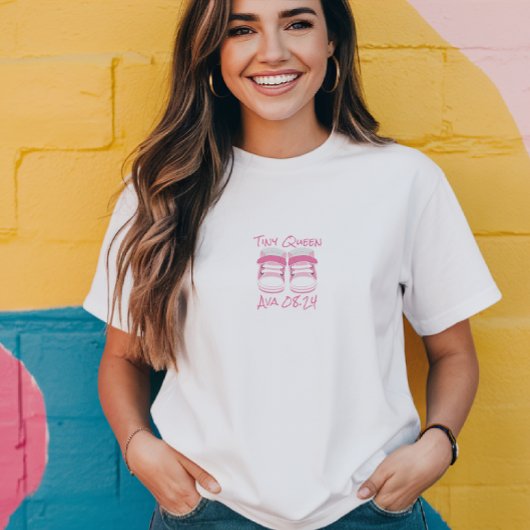 小さな一歩 カスタマイズ出産Tシャツ Tシャツ