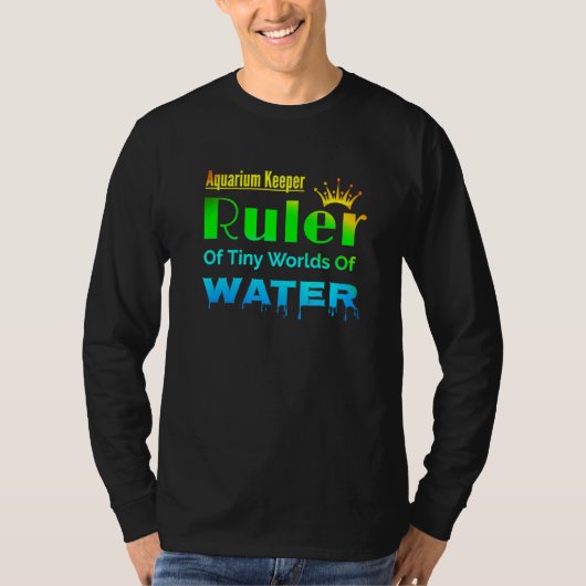 小さな世界の魚の水槽の水族館長 Tシャツ (正面)