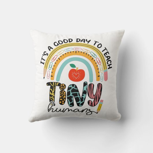 小さな人間にとって良い日だが、1/2ではない クッション (裏面)