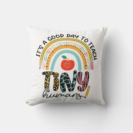 小さな人間にとって良い日だが、1/2ではない クッション (正面)