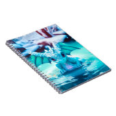 小さな冬の龍 ノートブック (右側)