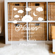 小さな天国が赤ちゃんシャワーを送った