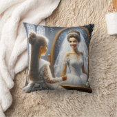 小さな女の子が花嫁を鏡で見ている クッション (ブランケット)