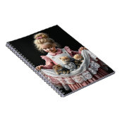 小さな女の子で子猫をエプロンに ノートブック (右側)