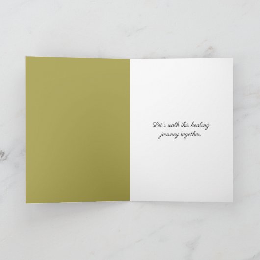 小さな女の子とピンクのハート考えズオブユー カード (内部)