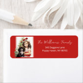 小さな女の子と子犬の写真のクリスマス ラベル (インサイチュ)