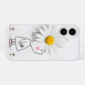 小さな女の子と白いデイジー iPhone 16ケース (裏面横)