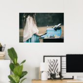 小さな女の子の入力 ポスター (ホームオフィス)