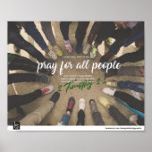 小さな女の子の祈りの言葉(1テモテ2:1) ポスター (正面)