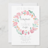 小さな女の子の第1誕生日のピンクの花の招待状 招待状 (正面)