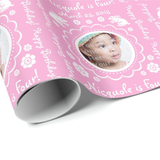 小さな女の子の第4誕生日のバニーウサギの写真 ラッピングペーパー (ロールコーナー)
