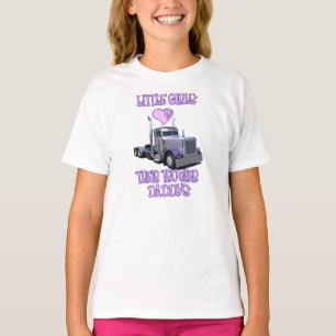 小さな女の子は彼らのトラック運転手のパパの服装を愛します Tシャツ