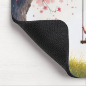 小さな女の子オンさくらんぼツリースイング マウスパッド (コーナー)