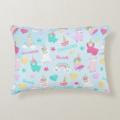 小さな女の子キュートラマコーンパステルパターン アクセントクッション (正面)