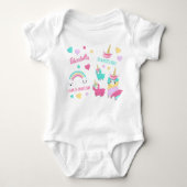 小さな女の子キュートラマコーンパステルパターン ベビーボディスーツ (正面)
