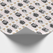 小さな女の子ジンジャーブレッドピンクレッドフォトクリスマス ラッピングペーパー (角)