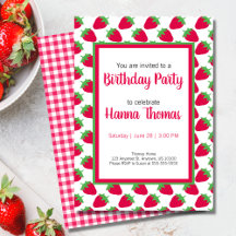 小さな女の子ストロベリーパターングリーンピンク誕生日