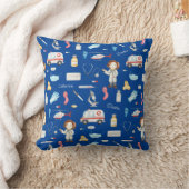 小さな女の子ドクターメディカルパターン（名前、青） クッション (ブランケット)