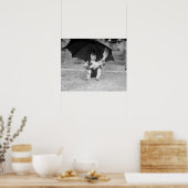 小さな女の子ビーチ1923年。ヴィンテージ写真 ポスター (キッチン)