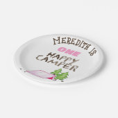 小さな女の子ワンハッピーキャンパーファーバースデーパーティー ペーパープレート (アングル)