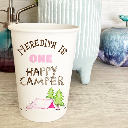 小さな女の子ワンハッピーキャンパーファーバースデーパーティー 紙コップ