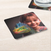 小さな女の子付きトカゲ スクエアペーパーコースター (アングル)