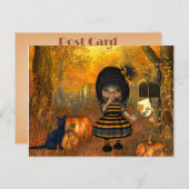 小さな女の子付き怖いハロウィーンハガキ ポストカード (正面/裏面)