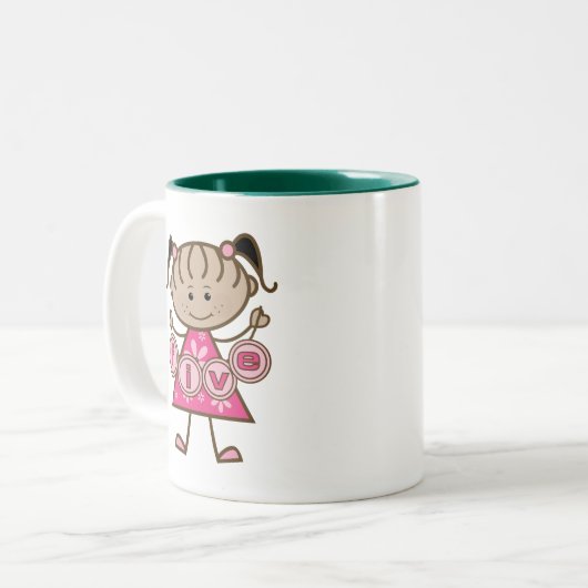 小さな女の子第5誕生日Tシャツとギフト ツートーンマグカップ (正面左)