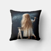 小さな女の子絵を描ズ・スターズ・イン・ナイトスカイ クッション (裏面)