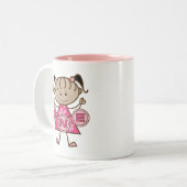 小さな女の子誕生日Tシャツとギフト ツートーンマグカップ (正面左)