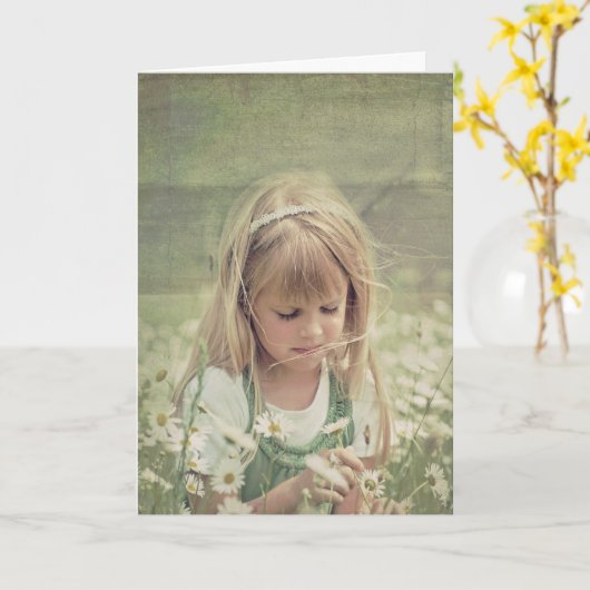 小さな女の子 カード (黄色い花)