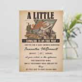 小さな女性のカーボーイウェスタンの女の子の赤ちゃんシャワー 招待状 (スタンド正面)